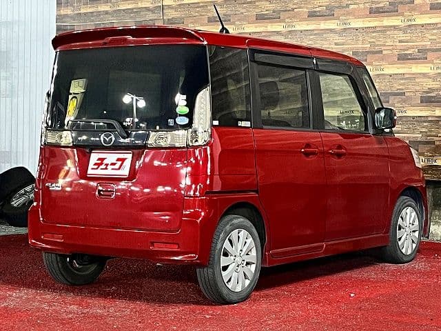 Car thumbnail 3