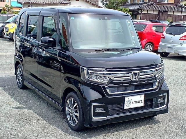 Car thumbnail 4