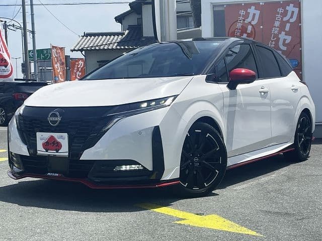 NISSAN