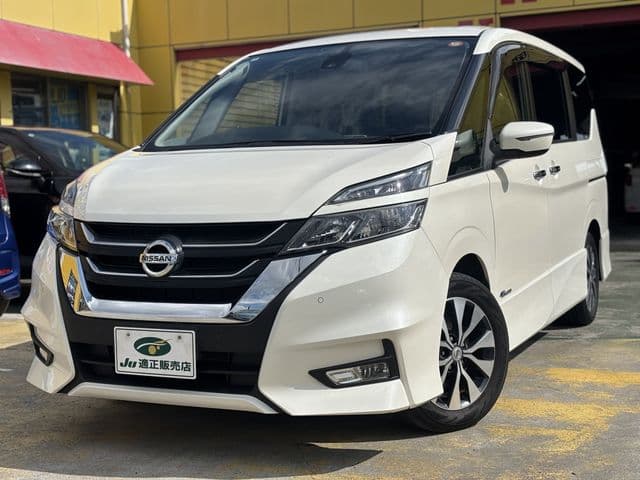 NISSAN