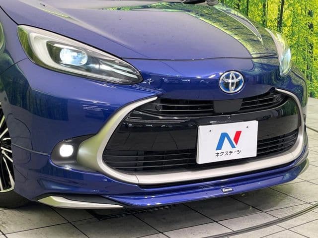Car thumbnail 3