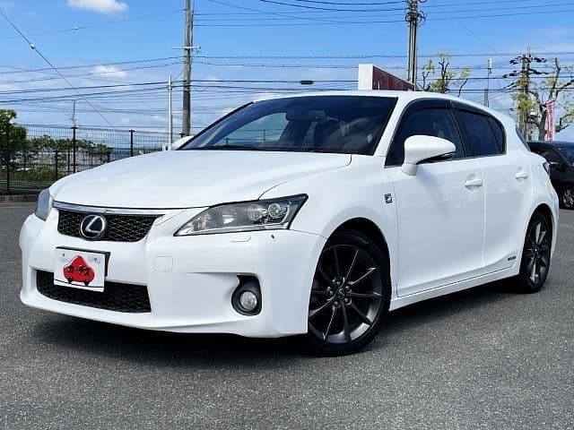 Car image 1