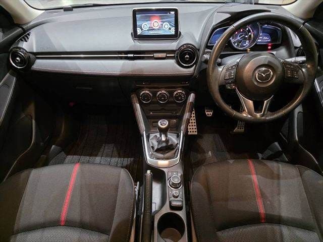 Car thumbnail 3