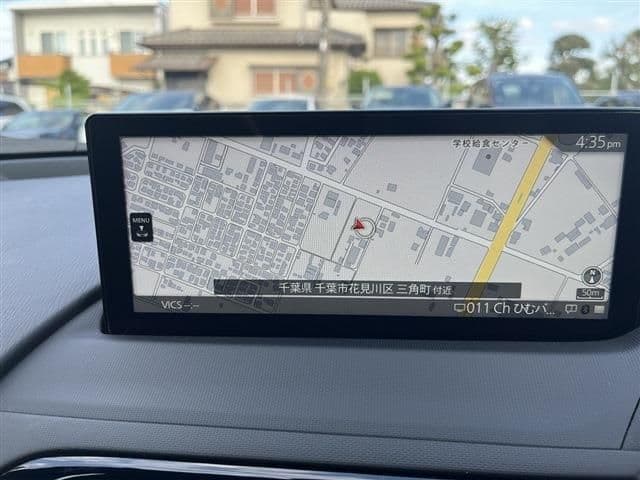 Car thumbnail 4