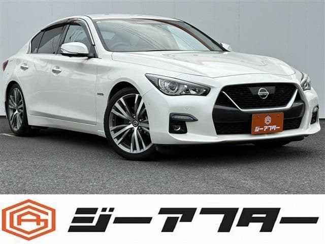 NISSAN