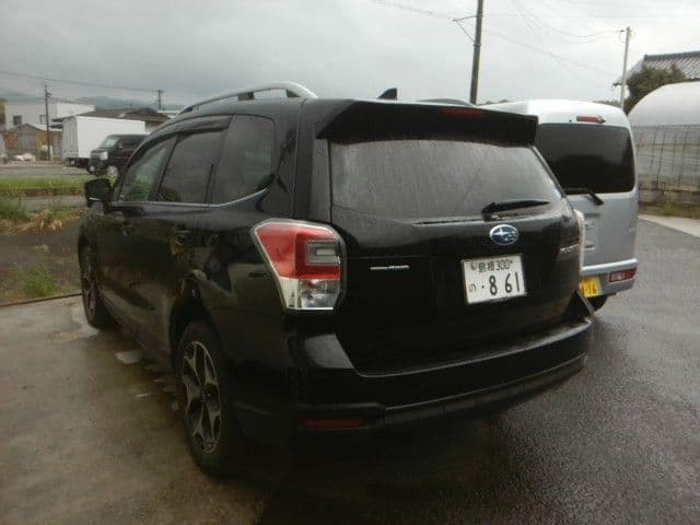 Car thumbnail 3