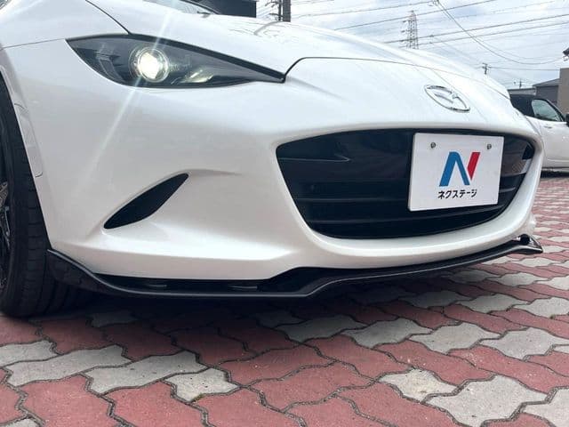 Car thumbnail 4