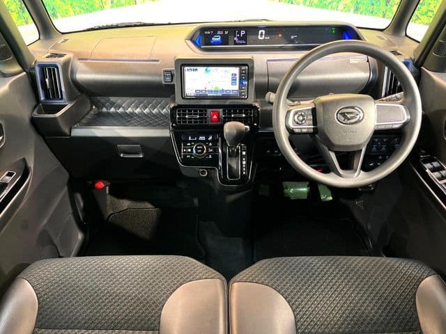 Car thumbnail 2