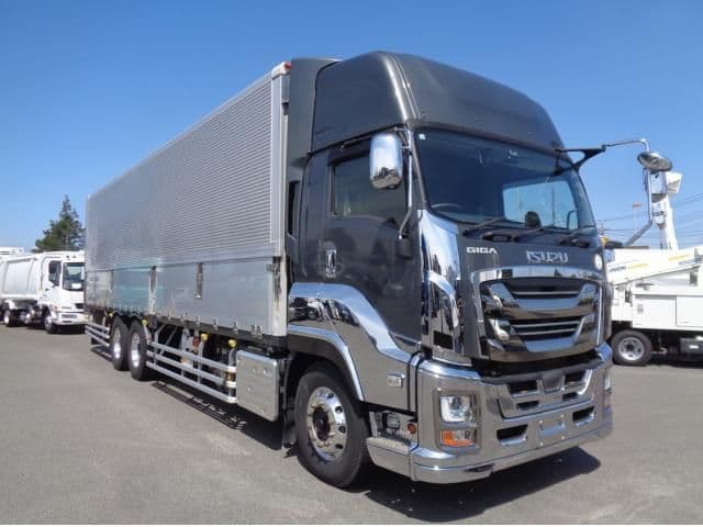 ISUZU