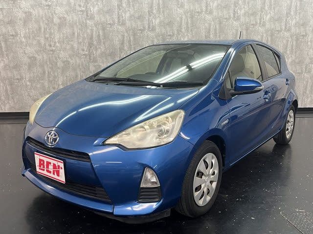 Car image 1