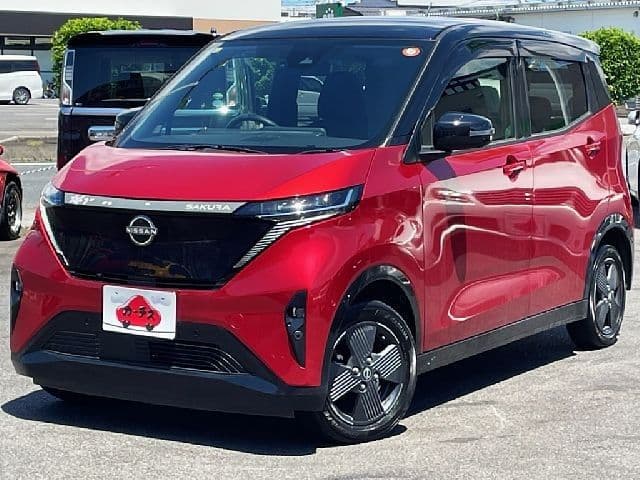 NISSAN