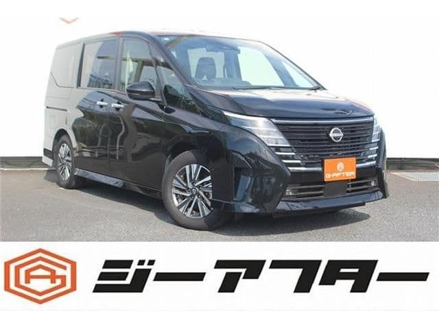 NISSAN
