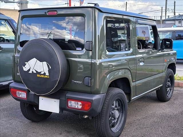 Car thumbnail 4