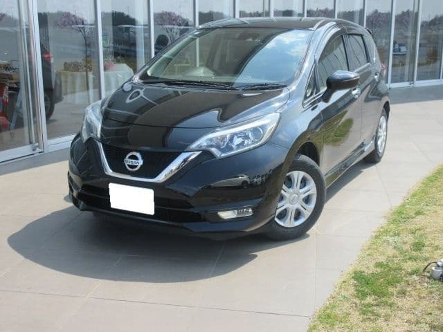 NISSAN