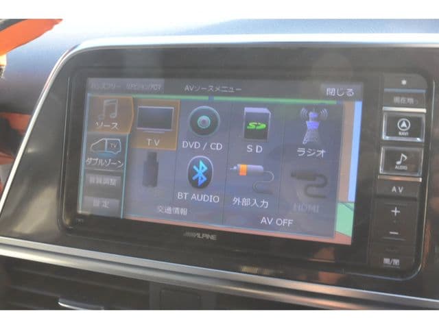 Car thumbnail 4