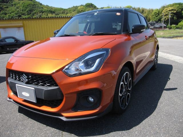 SUZUKI