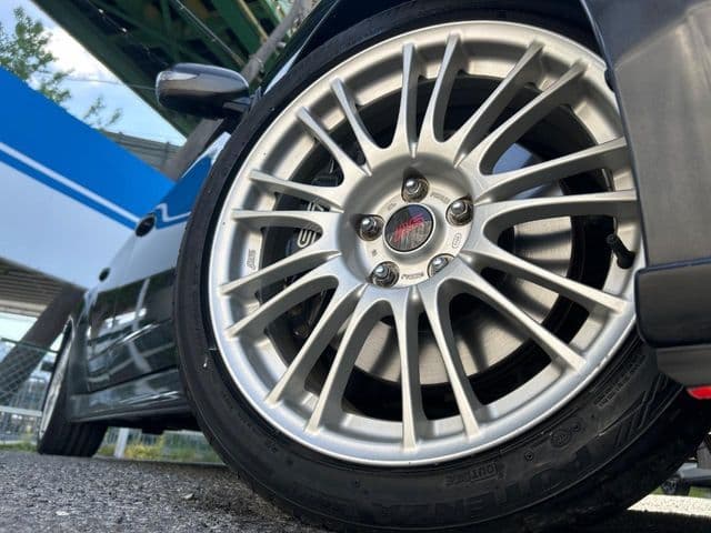 Car thumbnail 4