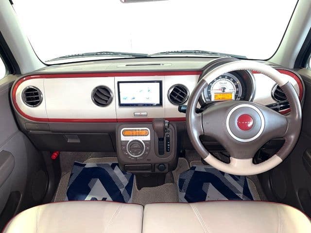 Car thumbnail 2