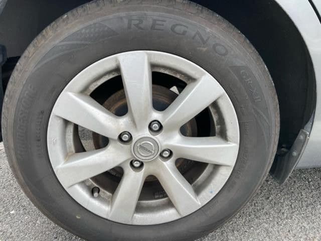 Car thumbnail 4