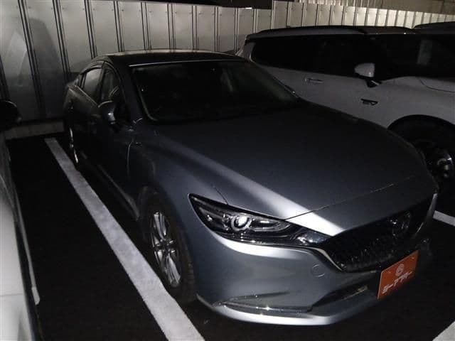 Car image 1