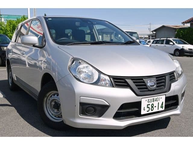 Car image 1