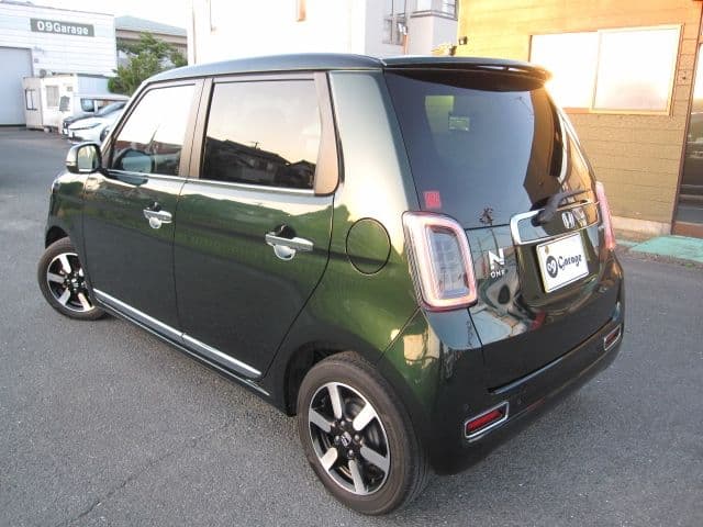 Car thumbnail 3
