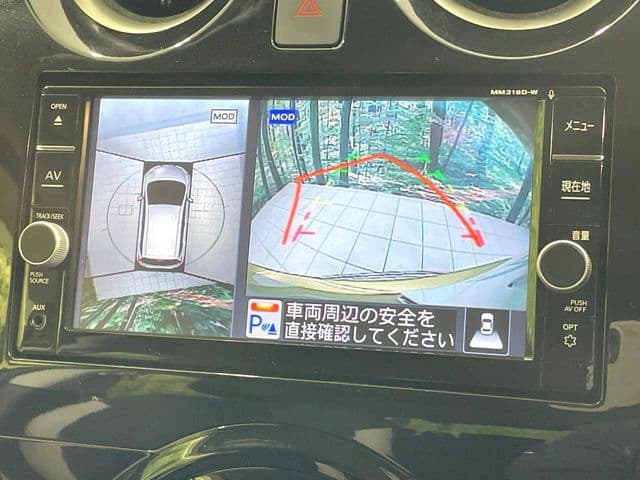 Car thumbnail 4