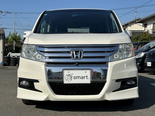 Car thumbnail 3