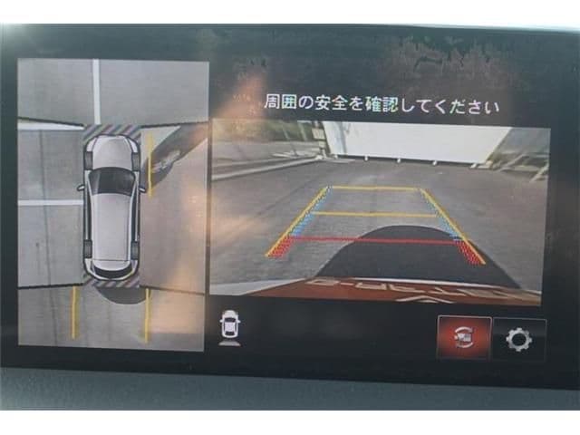 Car thumbnail 4