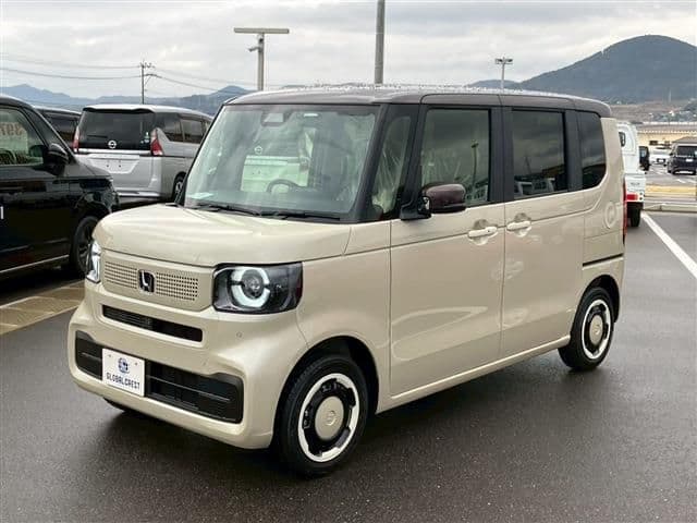 Car thumbnail 3