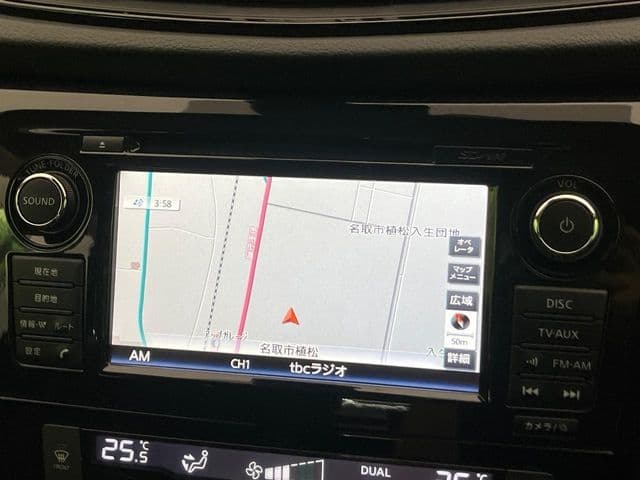 Car thumbnail 3
