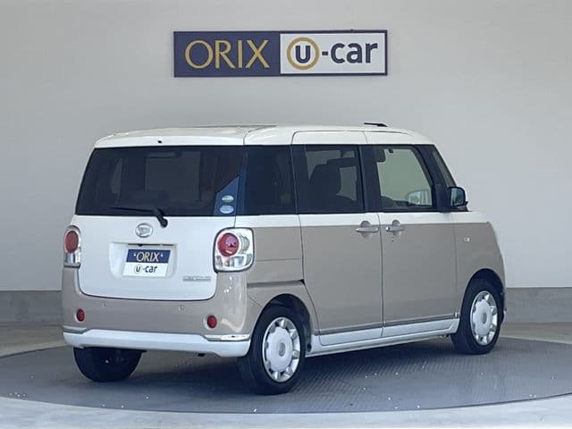 Car thumbnail 3