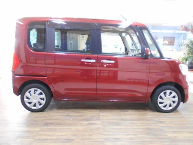 Car thumbnail 4