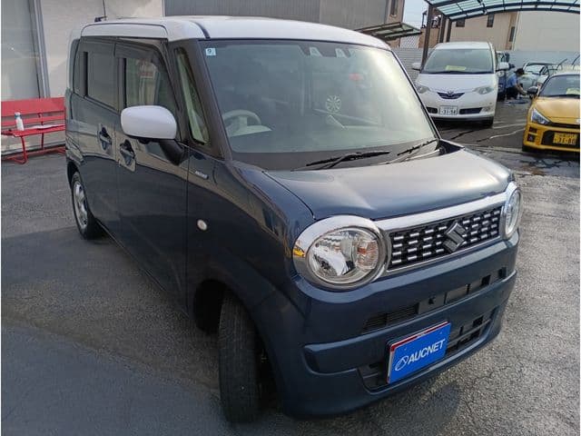 Car thumbnail 3