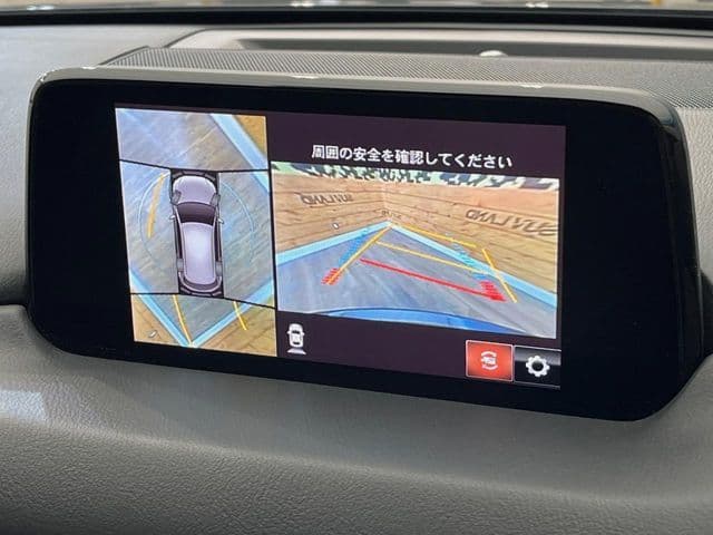 Car thumbnail 4