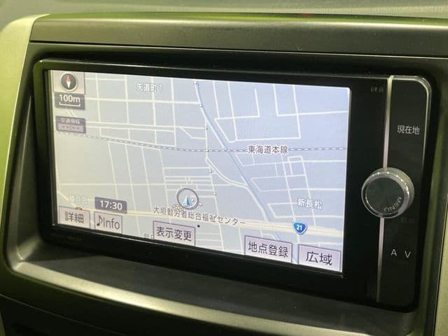 Car thumbnail 4