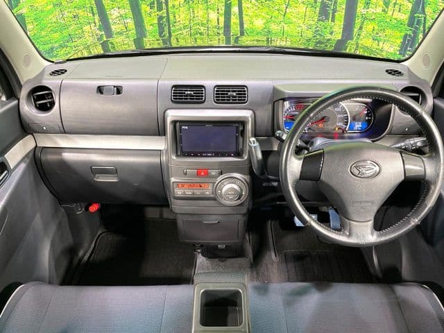 Car thumbnail 2