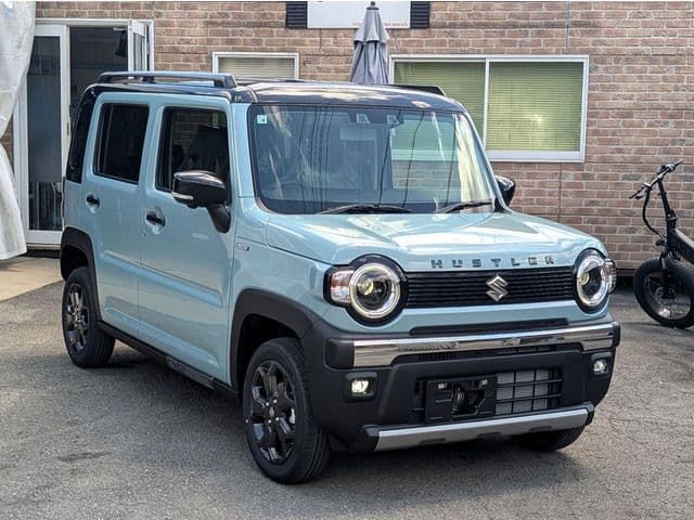 SUZUKI