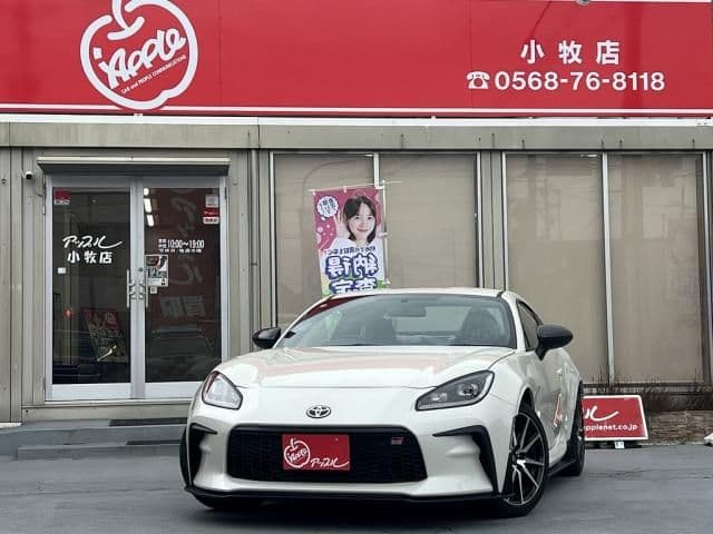 Car image 1