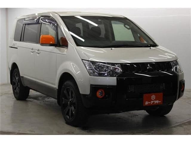 Car thumbnail 3