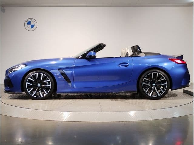 Car thumbnail 2