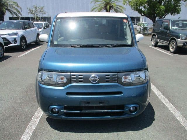 NISSAN