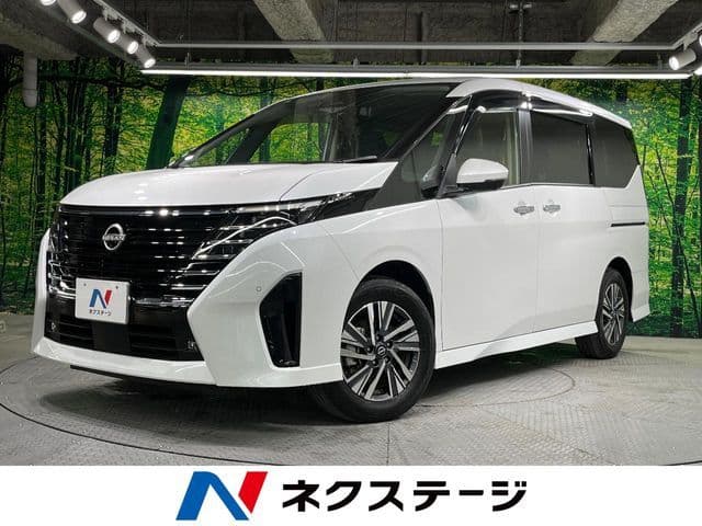 NISSAN