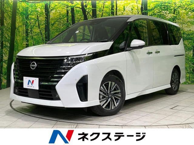 NISSAN