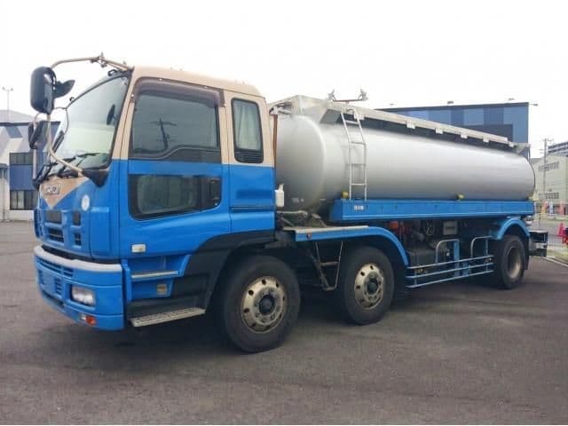 ISUZU