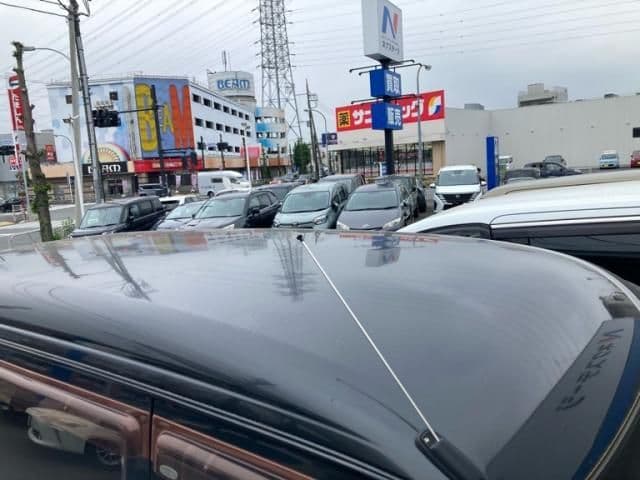 Car thumbnail 4