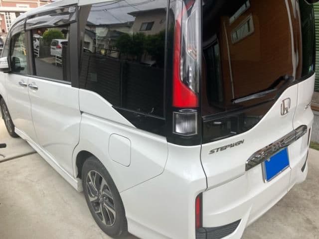 Car thumbnail 4