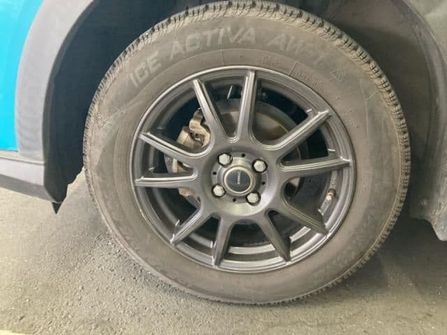 Car thumbnail 3