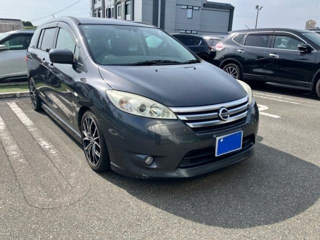 Car image 1