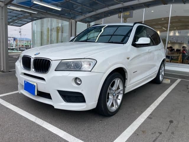 Car image 1